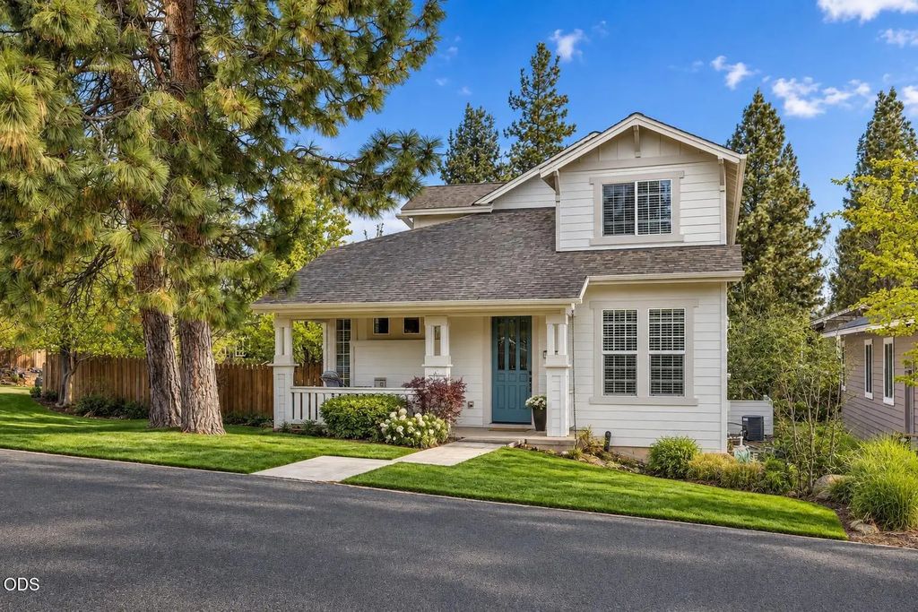 61477 Cultus Lake Court, Bend