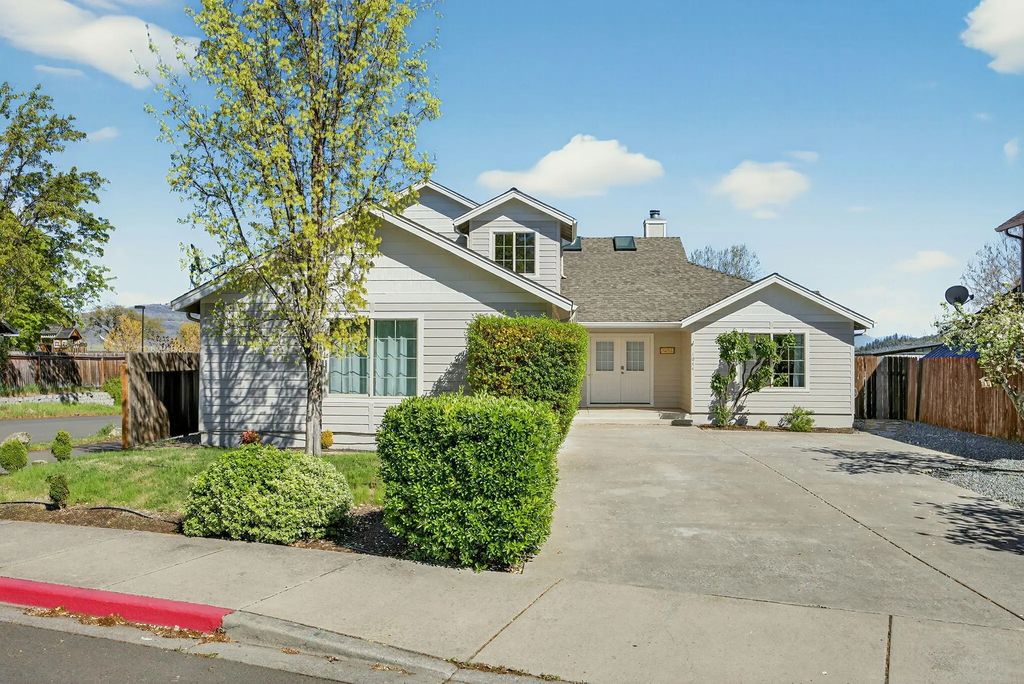 1044 Havenwood Drive, Eagle Point