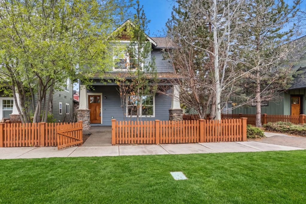21248 Lily Way, Bend