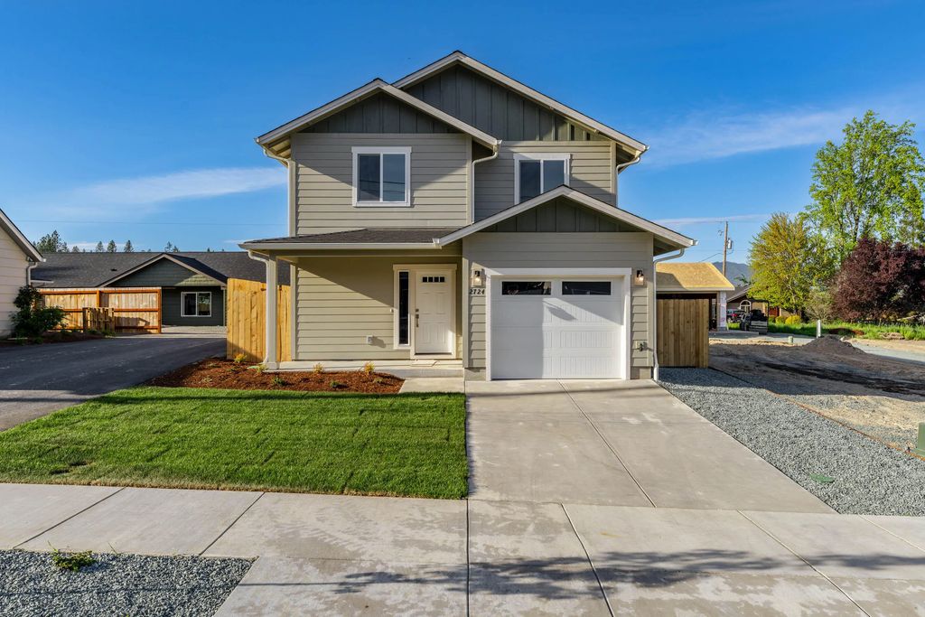 2724 Denton Trail, Grants Pass