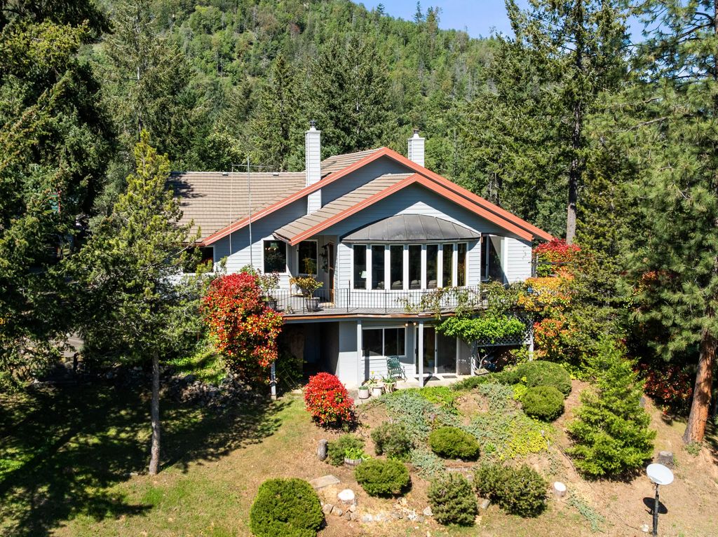 9302 Yank Gulch Road, Talent
