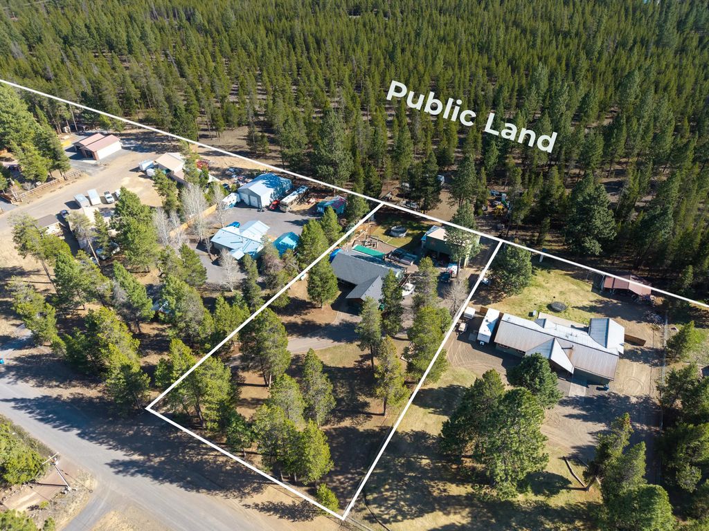 15495 Federal Road, La Pine