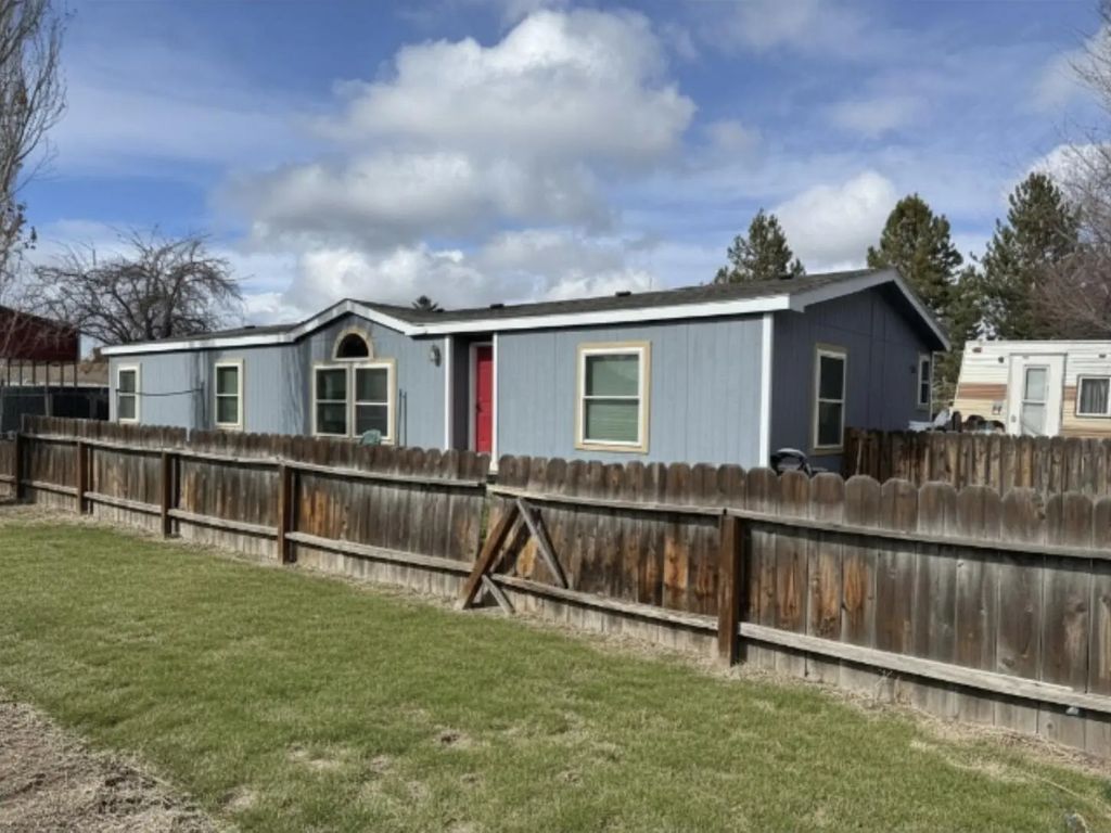 399 Se Idlewood Street, Prineville