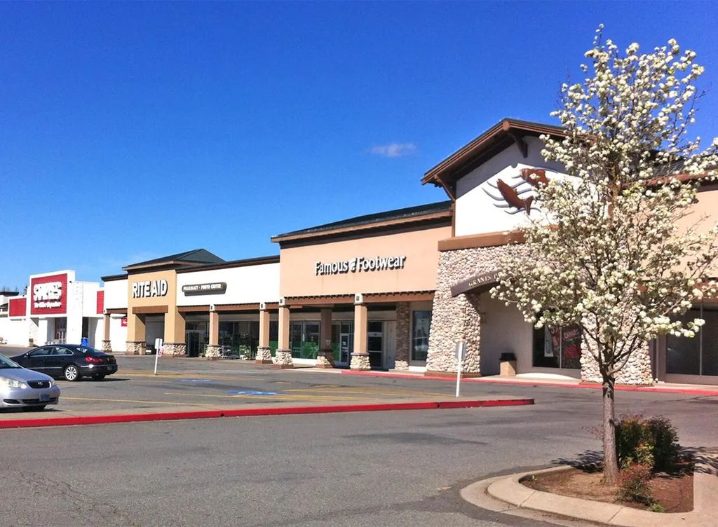 959 Ne D Street 1111, Grants Pass