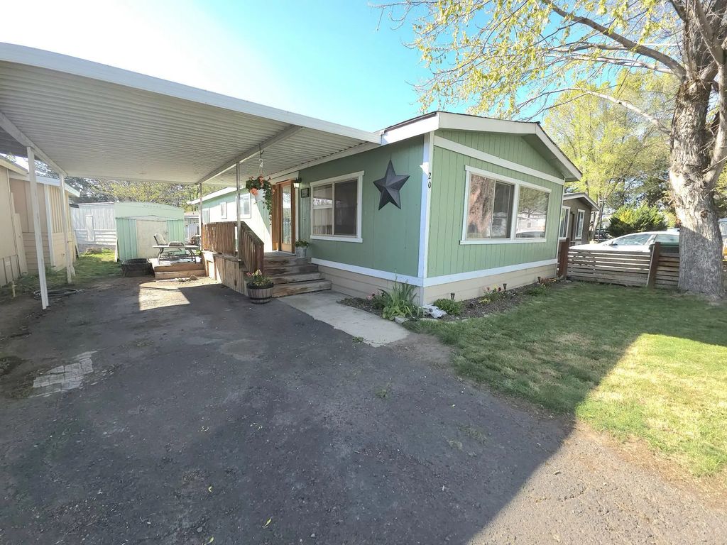 205 Se Lynn Boulevard Unit 20, Prineville
