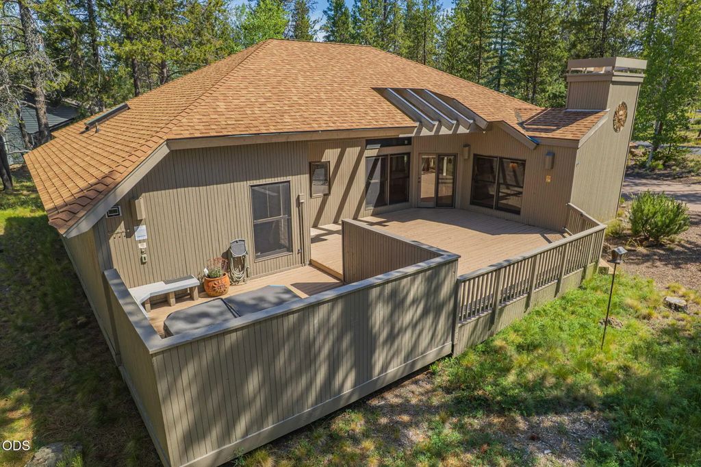 57627 Cultus Lane 8, Sunriver