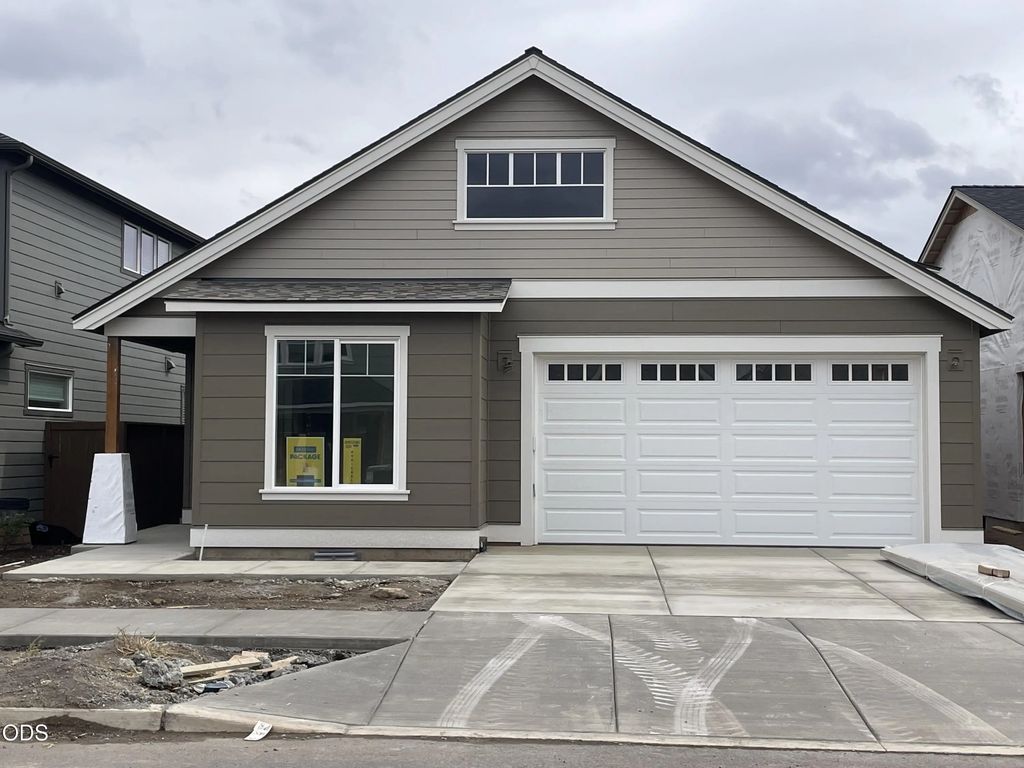 60936 Se Apollo Place, Bend