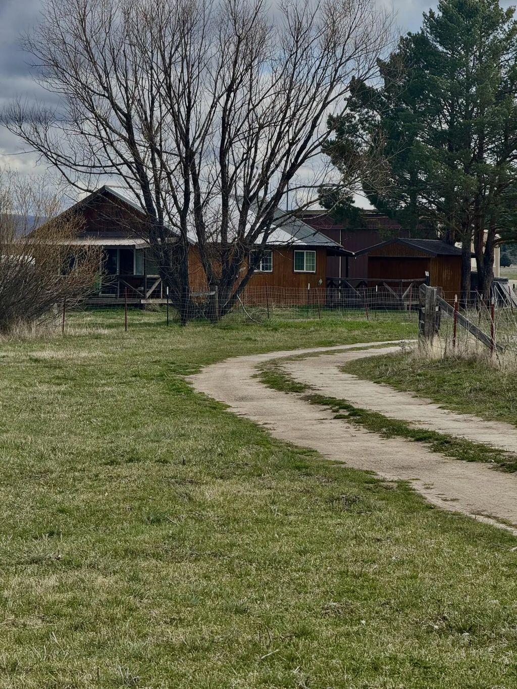 27111 Godowa Springs Road, Beatty