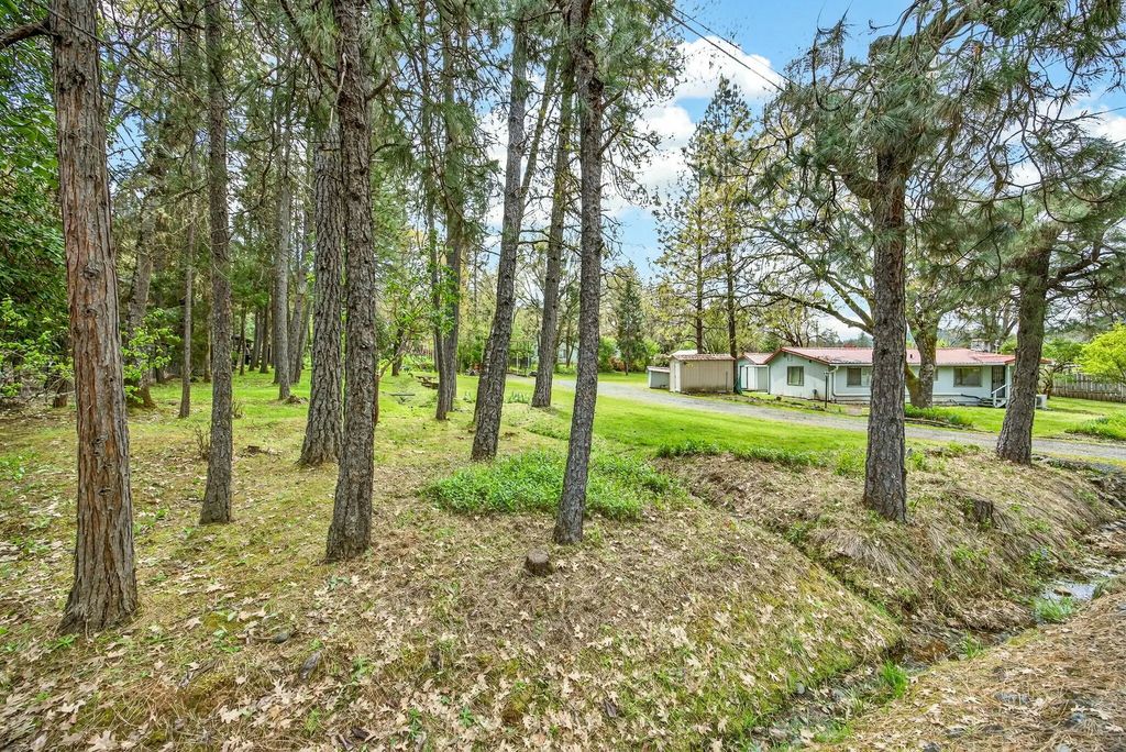 135 Frankham Road, Grants Pass