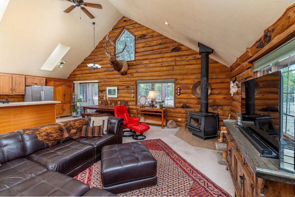 153526 Twilla Court, La Pine