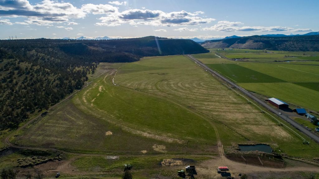 1001 Nw Oneil Highway 1001, Prineville