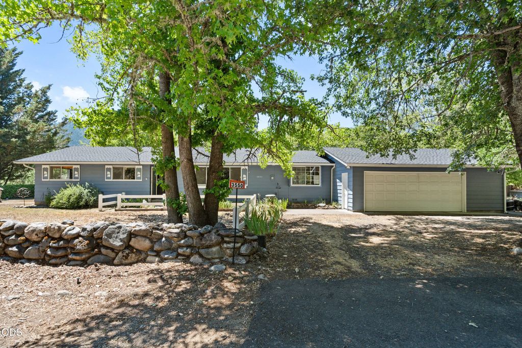 3550 Upper Applegate Road, Jacksonville