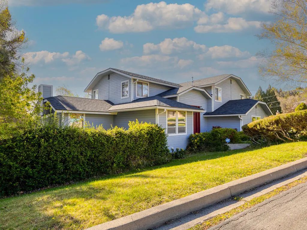 1990 Arlington Drive, Klamath Falls