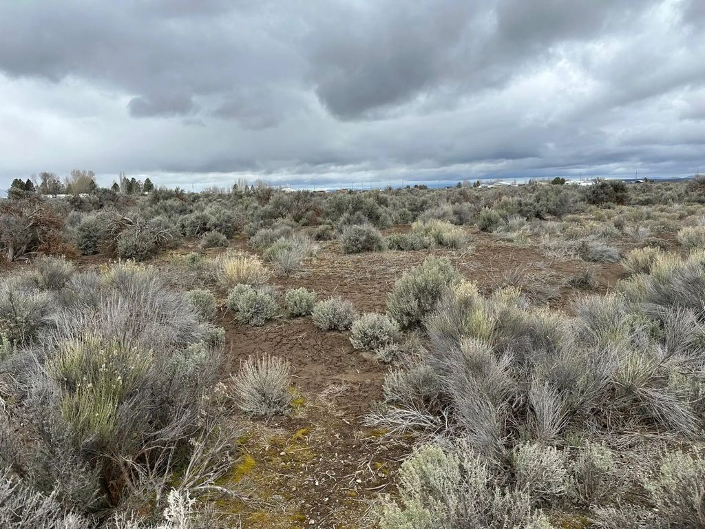 0 Nw Arrowhead [apn: 6055] Loop, Christmas Valley