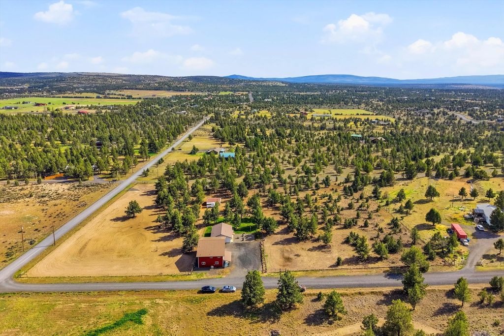5372 Se Redondo Way, Prineville