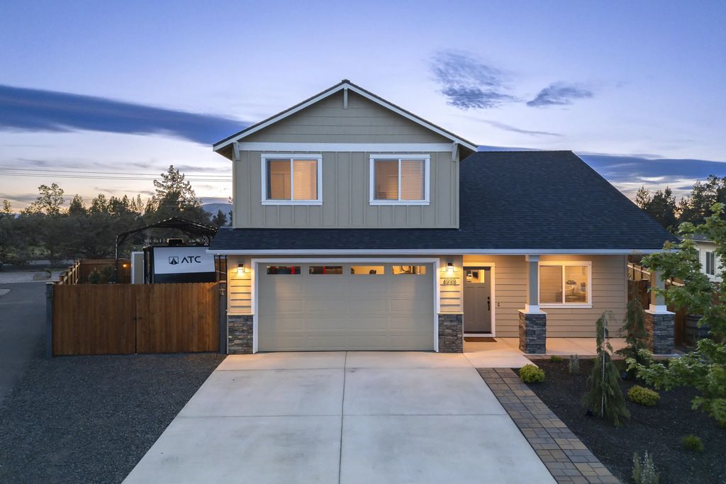 4999 Sw Yew Place, Redmond