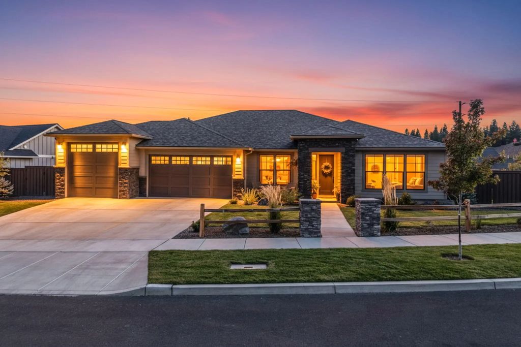 2238 Nw Brickyard Street, Bend