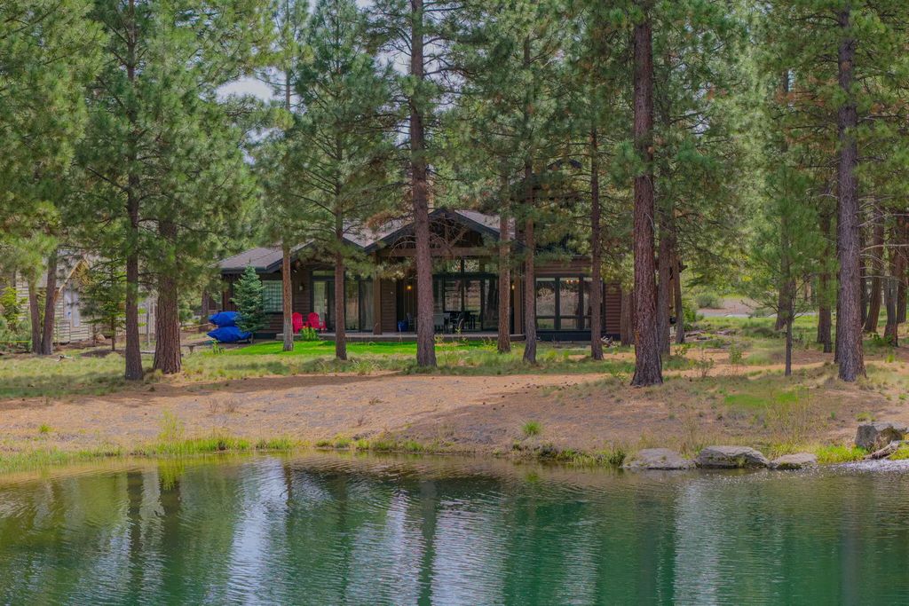 56328 Fireglass Loop, Bend