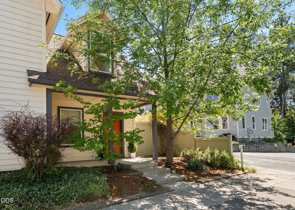 923 Bellview Avenue 2, Ashland