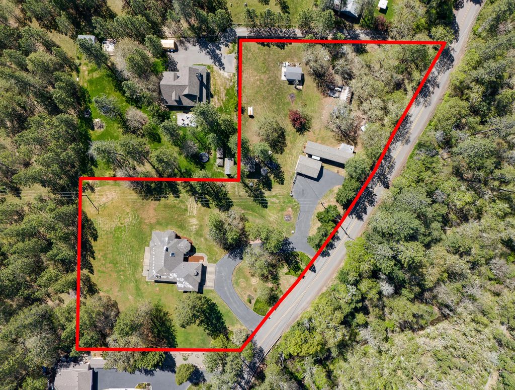 459 Savage Creek Road, Grants Pass