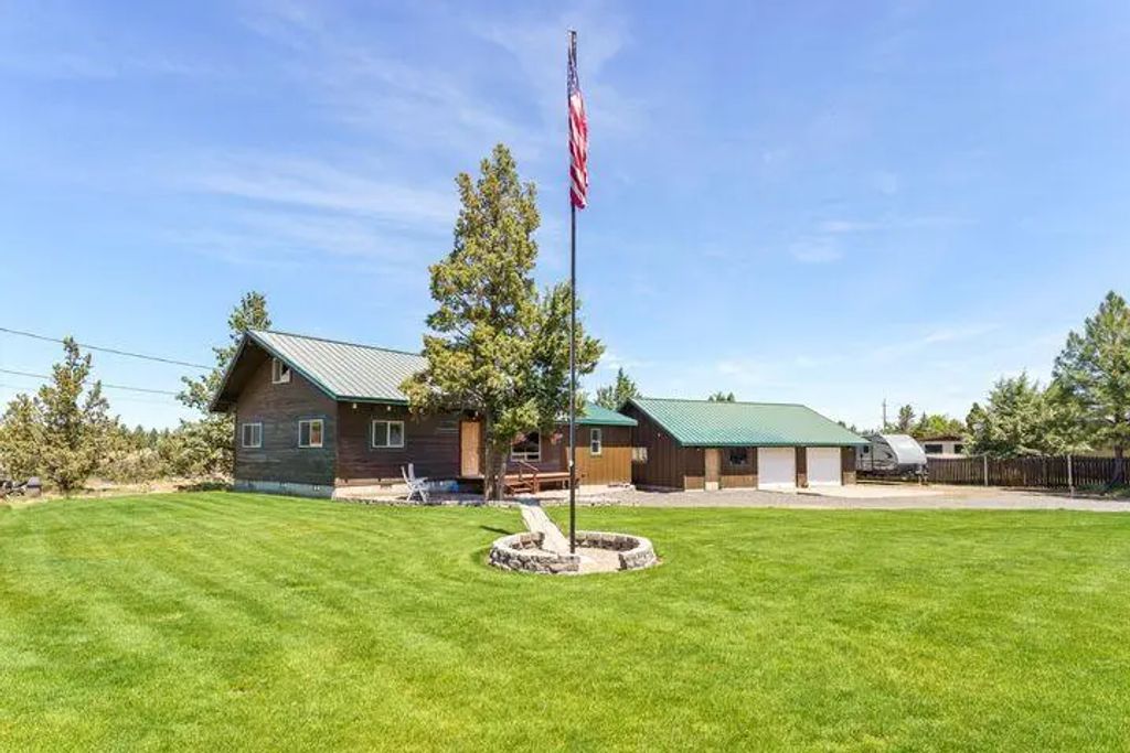 6354 Sw Mustang Road, Terrebonne