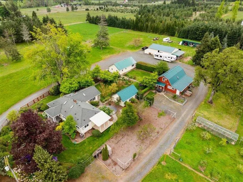 84115 N Enterprise Road, Pleasant Hill
