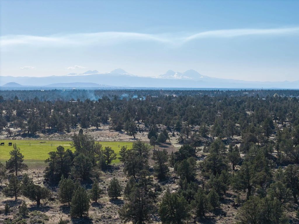 25606 Alfalfa Market Road, Bend