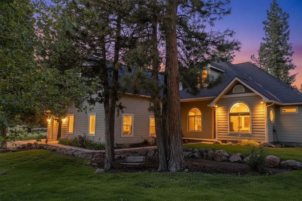 10421 Kestrel Road, Klamath Falls