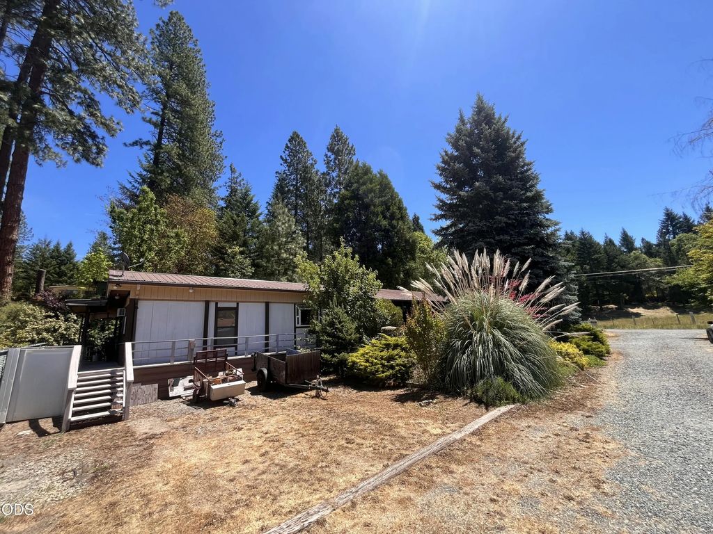 6226 E Evans Creek Road Unit 12, Rogue River