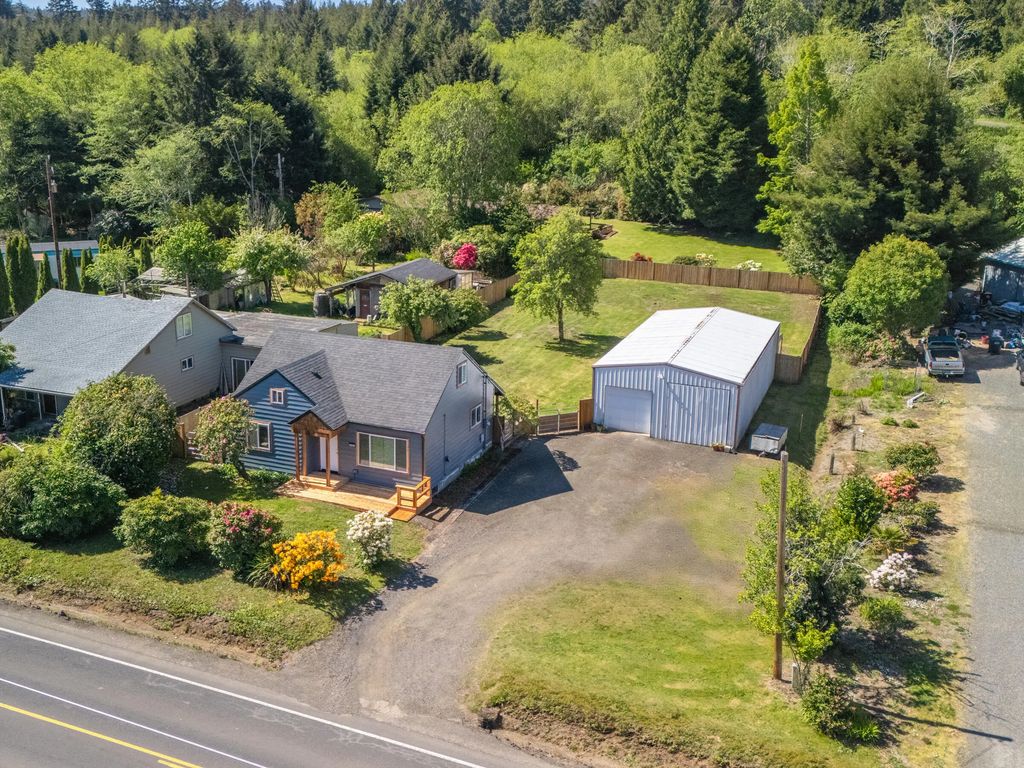 2343 E Alsea Highway, Waldport