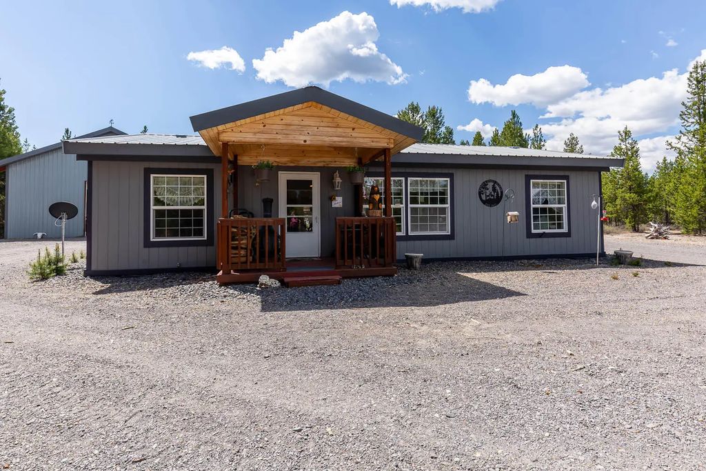 123551 Surveyor Road, Crescent Lake