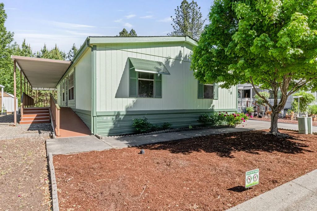 315 W Evans Creek Road Unit 78, Rogue River