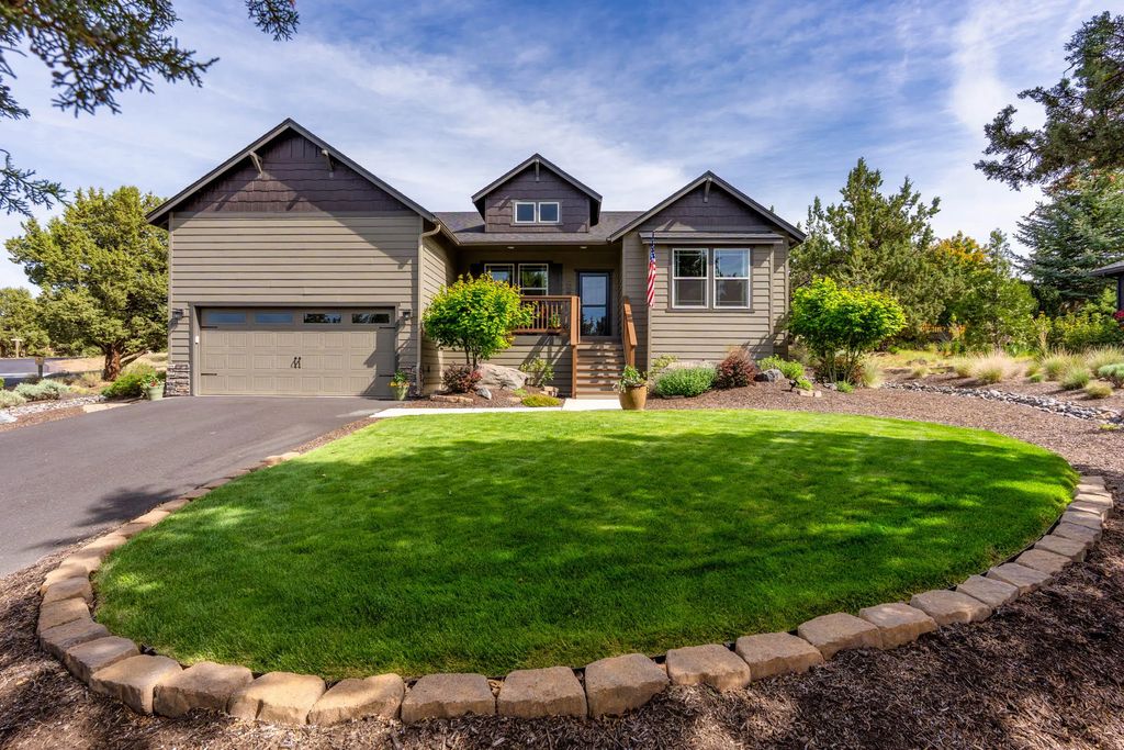 748 Widgeon Road, Redmond