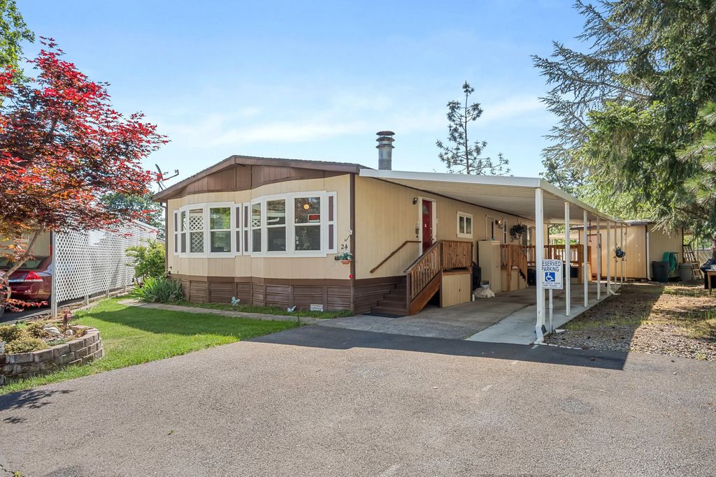 6850 Downing Road Spc 24, Central Point