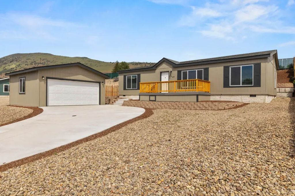 5628 Edith Way, Klamath Falls