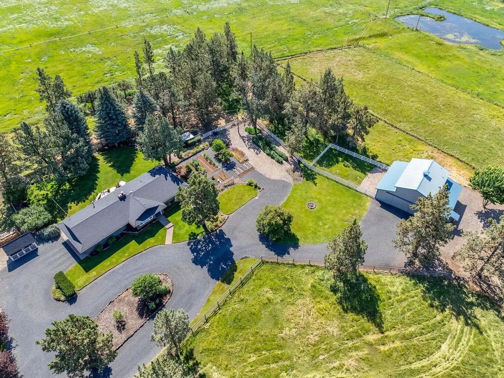 21837 Repine Drive, Bend