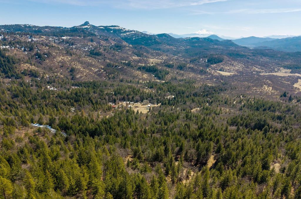 2000 Colestin Road, Ashland