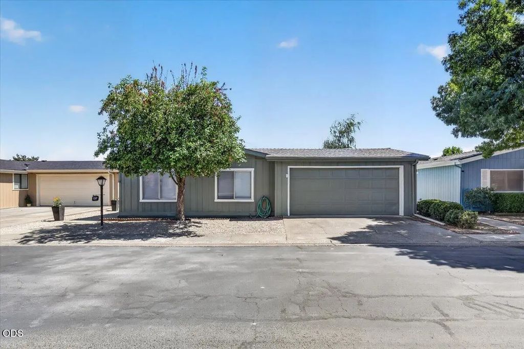 555 Freeman Road Unit 127, Central Point