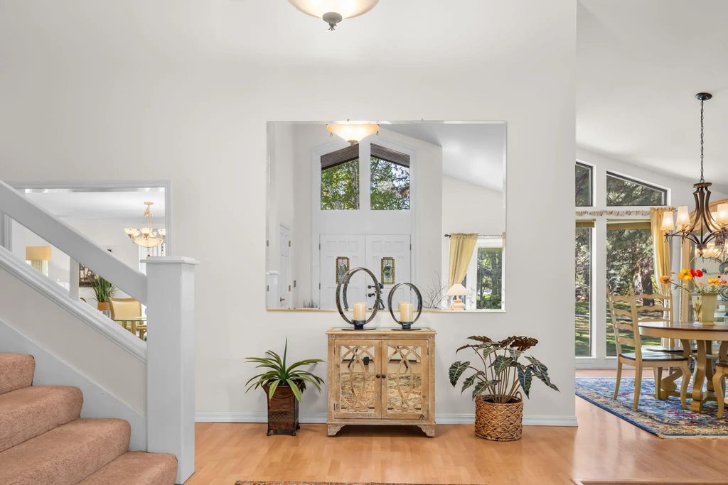 20430 Snowmass Court, Bend