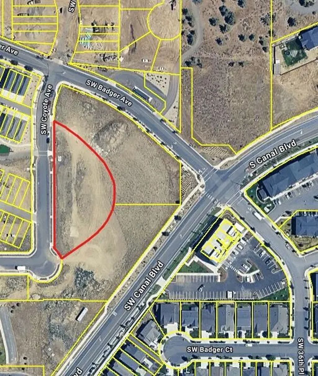 Sw Coyote Avenue 1000, Redmond