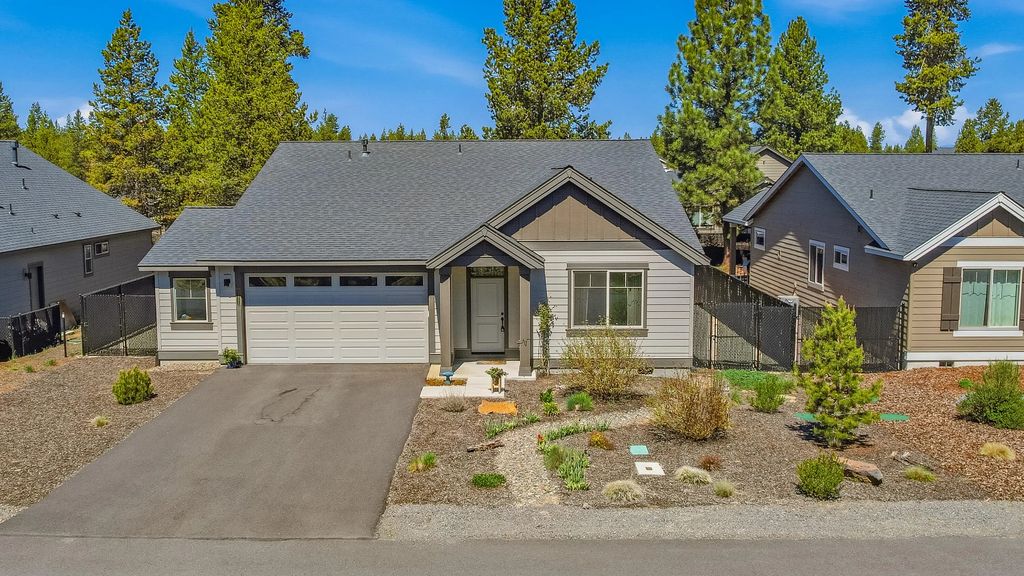 51911 Campfire Drive, La Pine