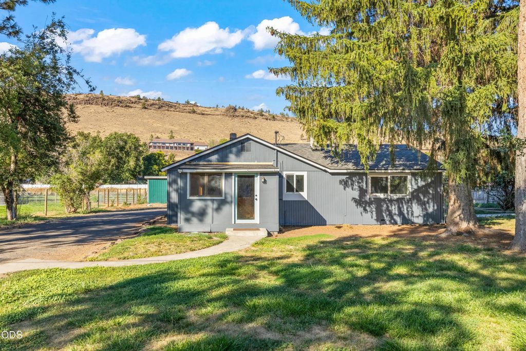 2555 Se Paulina Highway, Prineville