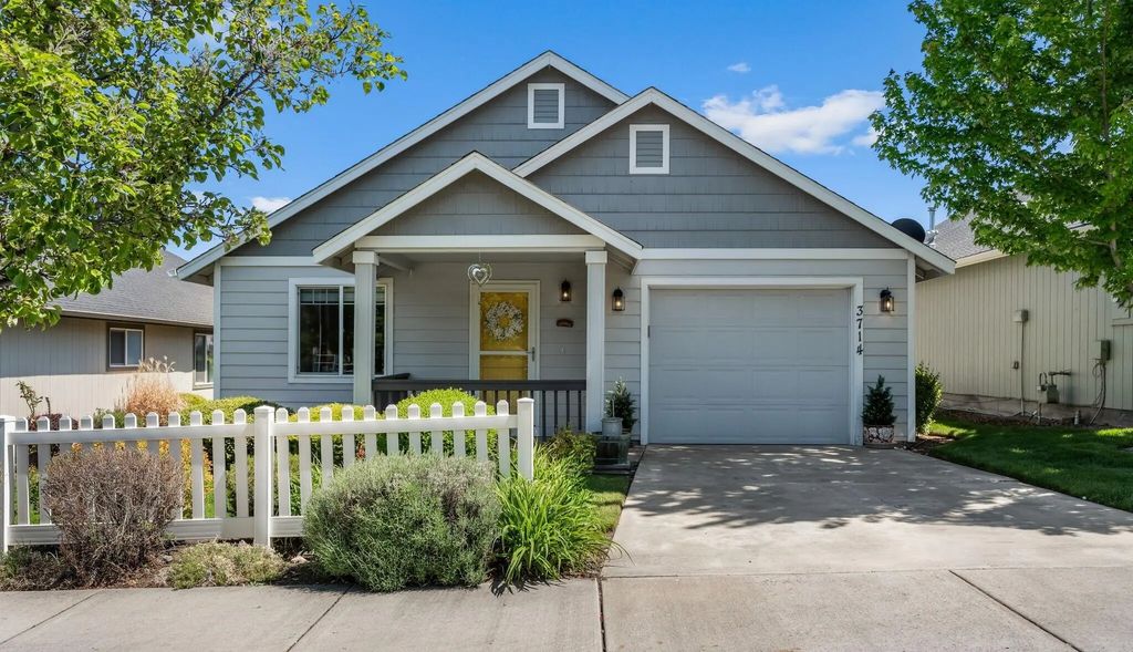 3714 Sw 29th Street, Redmond