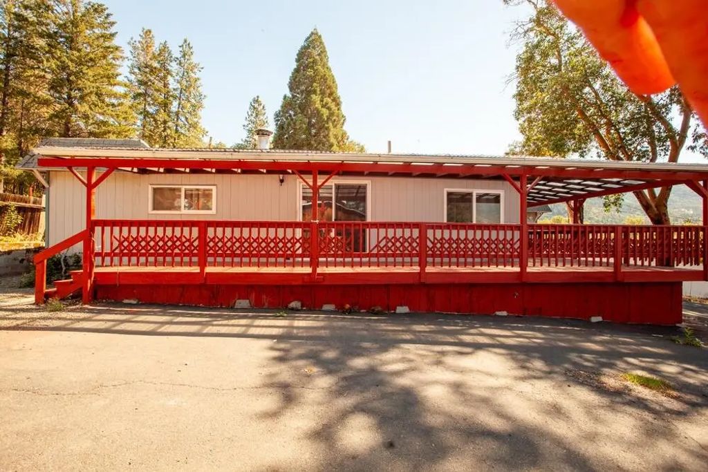 4778 N River Road, Gold Hill