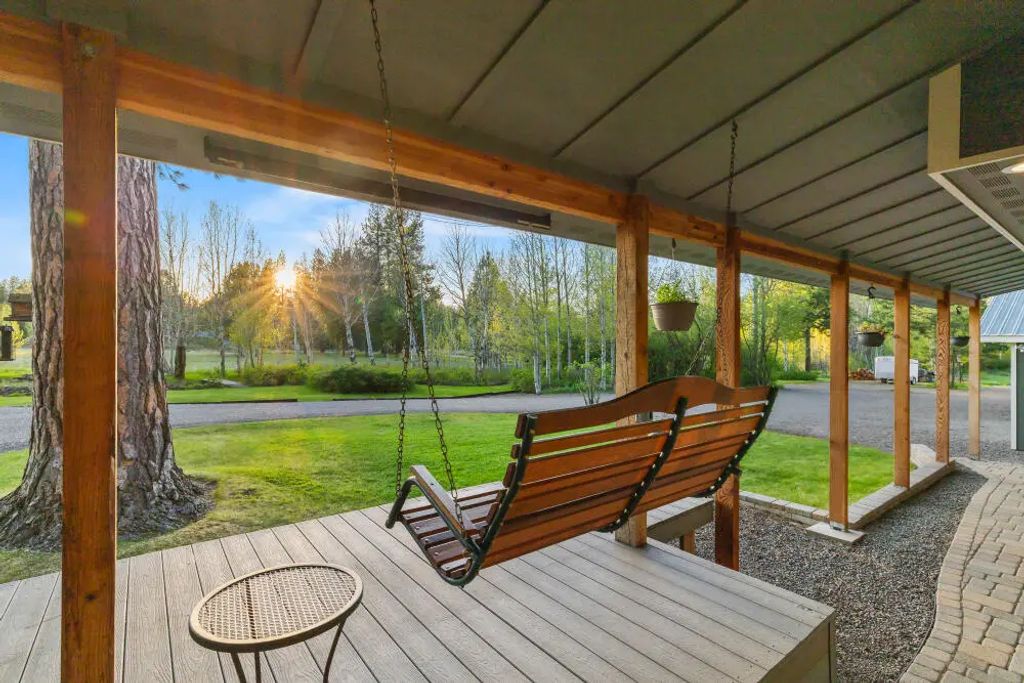 30919 Natasha Way, Klamath Falls