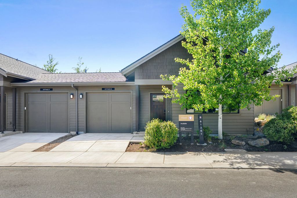 61261 Tetherow Drive 28, Bend