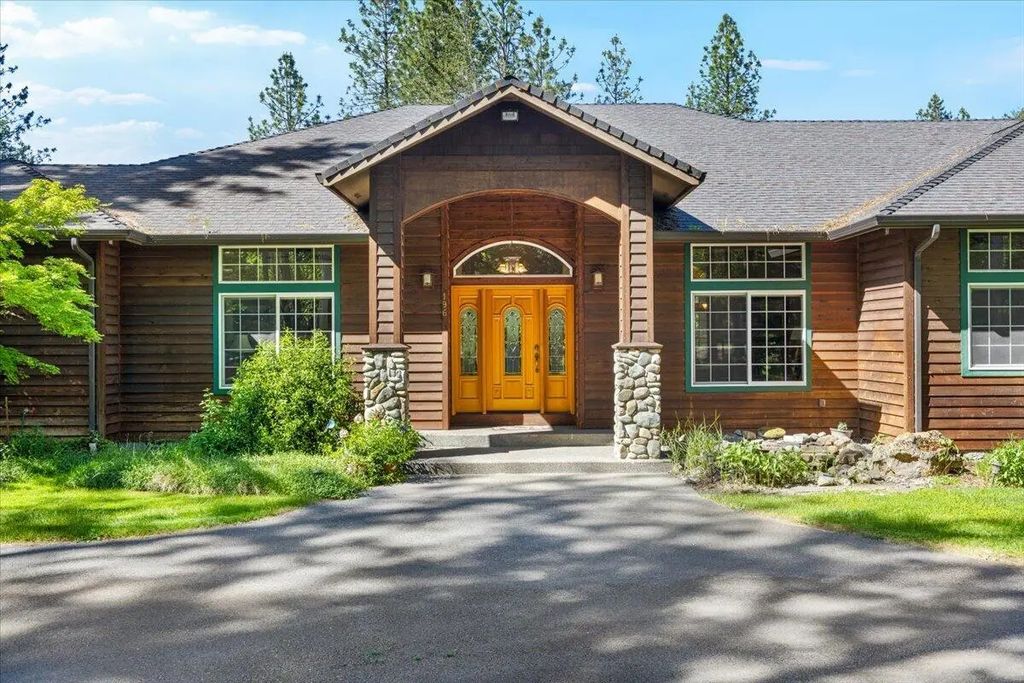 196 Pooh Lane, Grants Pass