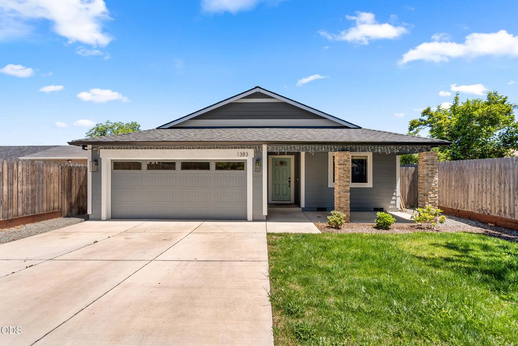 1383 Orchard Home Drive, Medford