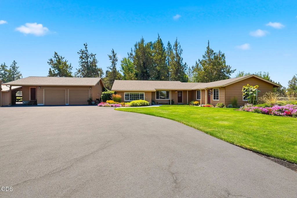 22539 Martee Lane, Bend