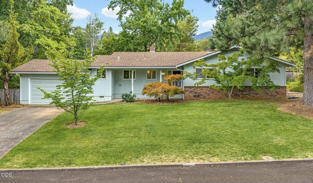2354 Green Meadows Way, Ashland